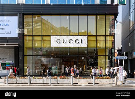 tienda gucci cerca de mí|gucci japan website.